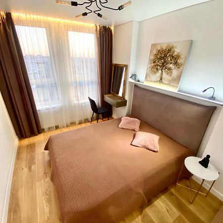 View Apartment Семицвіт Львов Экстерьер фото