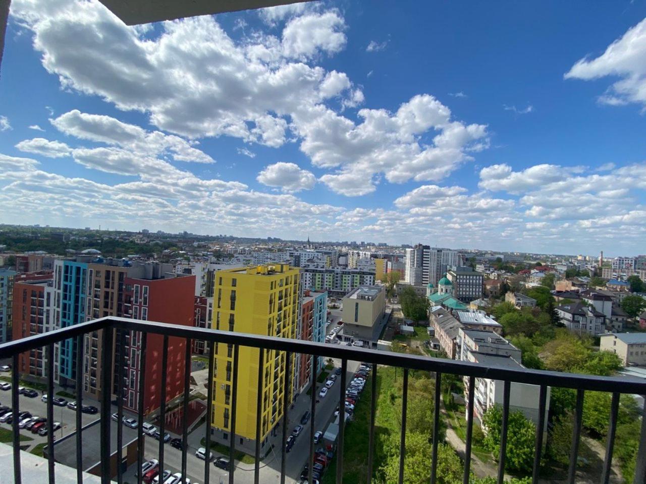 View Apartment Семицвіт Львов Экстерьер фото