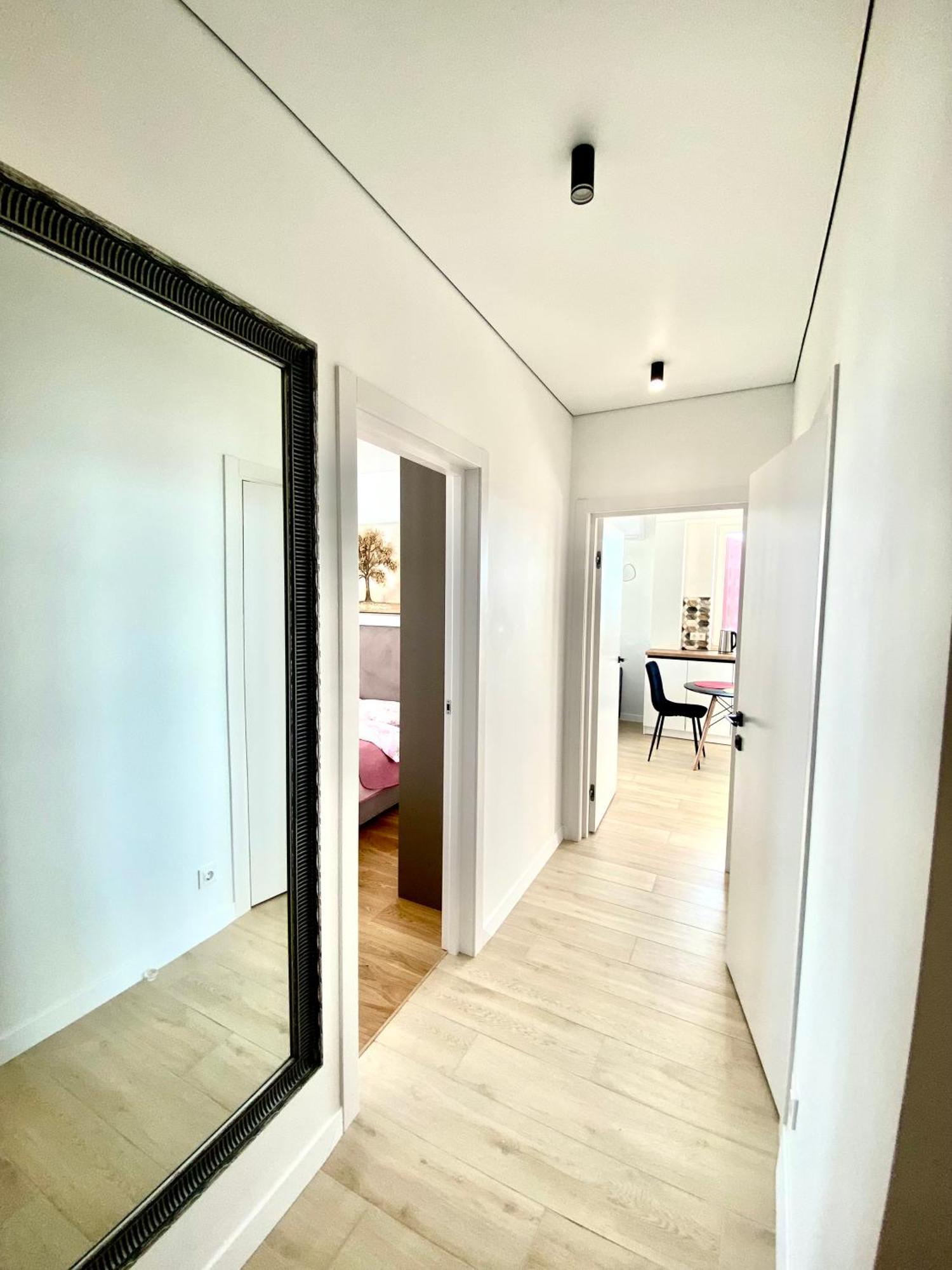 View Apartment Семицвіт Львов Экстерьер фото